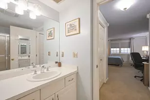 20-2 America Way, Salem, MA 01970 - Photo 14