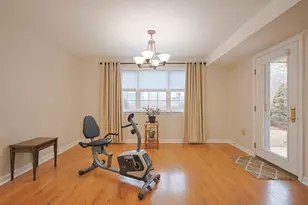 20-2 America Way, Salem, MA 01970 - Photo 8