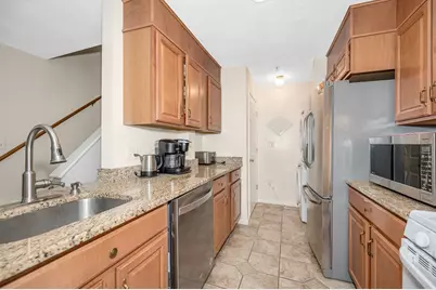 39 Broadway #305, Malden, MA 02148 - Photo 6