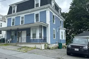 29 Mt Vernon St, Fitchburg, MA 01420 - Photo 1