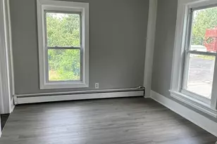 29 Mt Vernon St, Fitchburg, MA 01420 - Photo 10