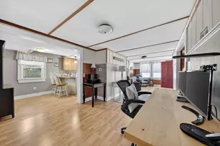 18 Wilson St, Dartmouth, MA 02748 - Photo 8