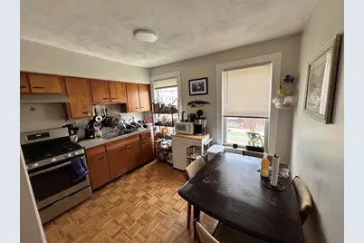 328 Beacon St #2F, Somerville, MA 02143 - Photo 2