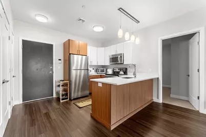 999 Hancock St #306, Quincy, MA 02169 - Photo 2