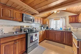 140 Hamilton St, Southbridge, MA 01550 - Photo 12