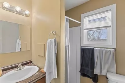 140 Hamilton St, Southbridge, MA 01550 - Photo 34