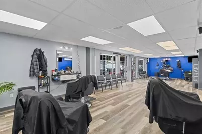 140 Hamilton St, Southbridge, MA 01550 - Photo 6