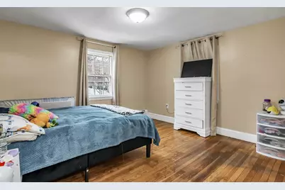396 Oak St, Methuen, MA 01844 - Photo 12