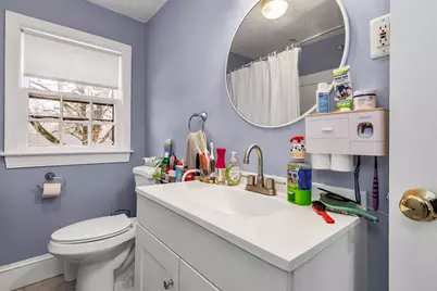 396 Oak St, Methuen, MA 01844 - Photo 18