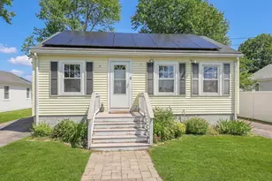 6 Pine St, Wareham, MA 02571 - Photo 1