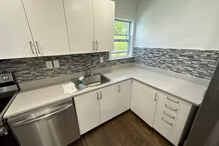 11 Barton St, Salem, MA 01970 - Photo 14