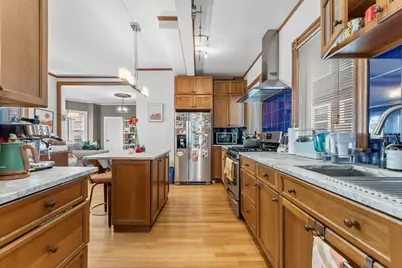 9 Dartmouth St, Somerville, MA 02145 - Photo 8