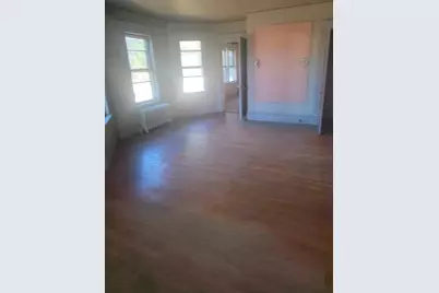 129 Morgan St, Holyoke, MA 01040 - Photo 16