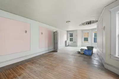 129 Morgan St, Holyoke, MA 01040 - Photo 14