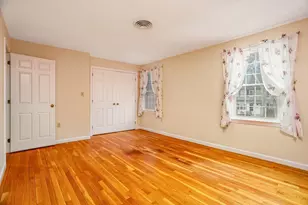 9 Governor Square, Peterborough, NH 03458 - Photo 14