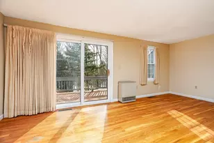 9 Governor Square, Peterborough, NH 03458 - Photo 12