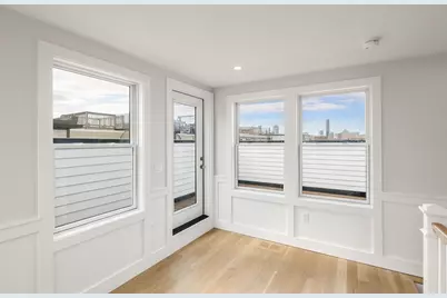 147 W 8th St, Boston, MA 02127 - Photo 22