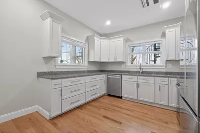 650 Dorchester Ave #1, Boston, MA 02127 - Photo 4