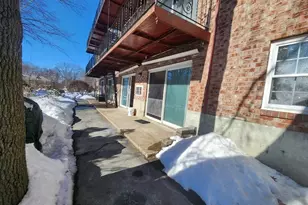 75 Edgelawn Ave, North Andover, MA 01845 - Photo 18