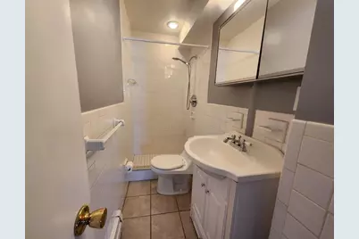 75 Edgelawn Ave #1, North Andover, MA 01845 - Photo 10