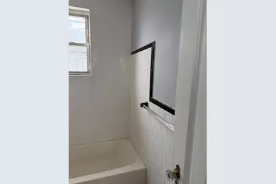 229 Jackson Street #2nd Fl Rear, Lawrence, MA 01841 - Photo 8