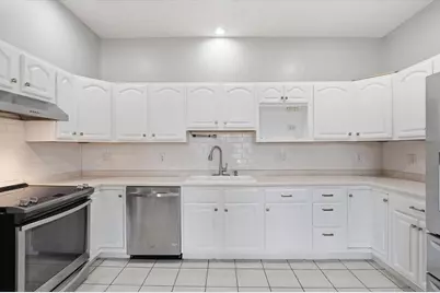 156 N Broadway #A, Haverhill, MA 01832 - Photo 8