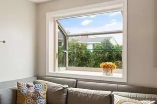 13 Circuit Ln, Watertown, MA 02472 - Photo 8