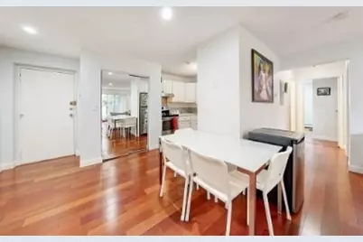 383 Langley Rd #3, Newton, MA 02459 - Photo 2