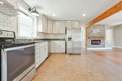 358 Briggs Rd, Westport, MA 02790 - Photo 8