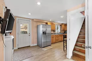 3 Rockland St, Gloucester, MA 01930 - Photo 10