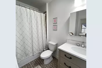 236 E Street #3, Boston, MA 02127 - Photo 14