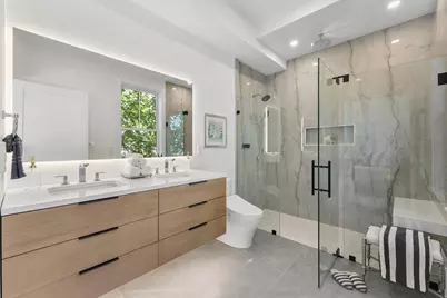 325A Alewife Brook Pkwy #A, Somerville, MA 02144 - Photo 36