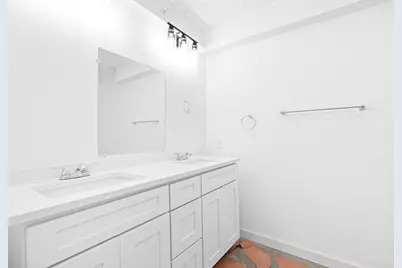 50 Frankfort St #10, Fitchburg, MA 01420 - Photo 12