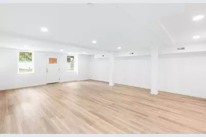 50 Frankfort St #10, Fitchburg, MA 01420 - Photo 4