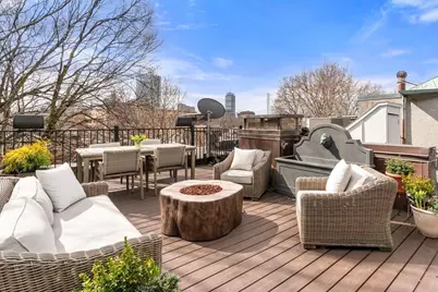 6 West Hill Place, Boston, MA 02114 - Photo 4