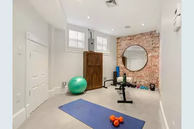 6 West Hill Place, Boston, MA 02114 - Photo 20
