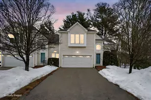 1 Knowlton Cir, Upton, MA 01568 - Photo 1