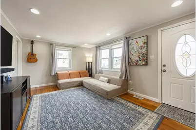 29 Westchester Dr, Lawrence, MA 01843 - Photo 6