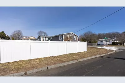 29 Westchester Dr, Lawrence, MA 01843 - Photo 24