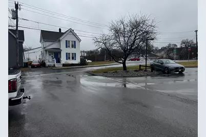 12 Bridge, Marlborough, MA 01752 - Photo 2