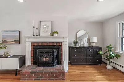 129 Greenwood St, Wakefield, MA 01880 - Photo 6