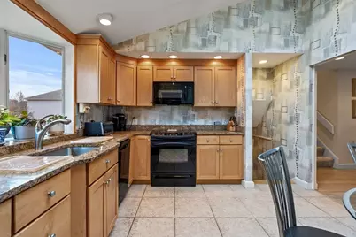 8 Summit View Dr., Swampscott, MA 01907 - Photo 14