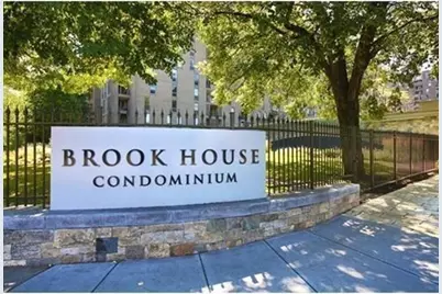 77 Pond Ave #1409, Brookline, MA 02445 - Photo 8