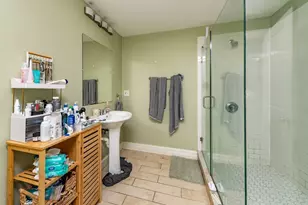 10 Roxbury St, Boston, MA 02119 - Photo 12