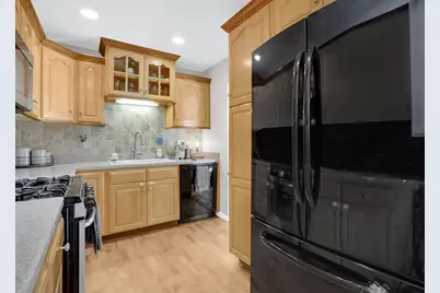 40 Halifax Ct #D, Springfield, MA 01108 - Photo 18