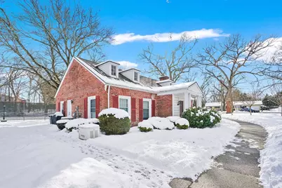 40 Halifax Ct #D, Springfield, MA 01108 - Photo 10