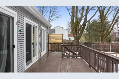 11 Cedar St, Westborough, MA 01581 - Photo 4