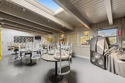 275 Child St, Warren, RI 02885 - Photo 16