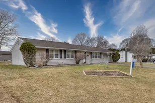56 Burnside Dr, Swansea, MA 02777 - Photo 28