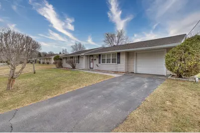 56 Burnside Dr, Swansea, MA 02777 - Photo 32